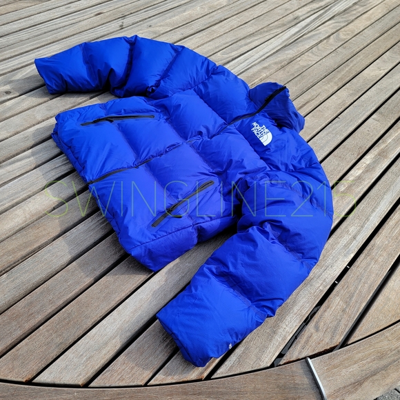 The North Face Blue Puffer Jacket - Picture 10 of 11
